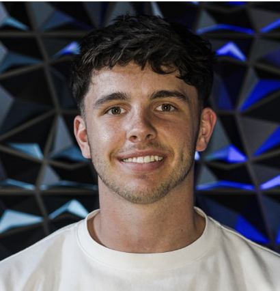 Olly from Reviewed It